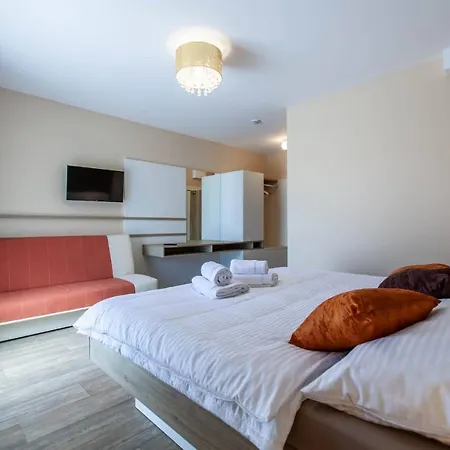 Guest house A Restaurace Feldsberg